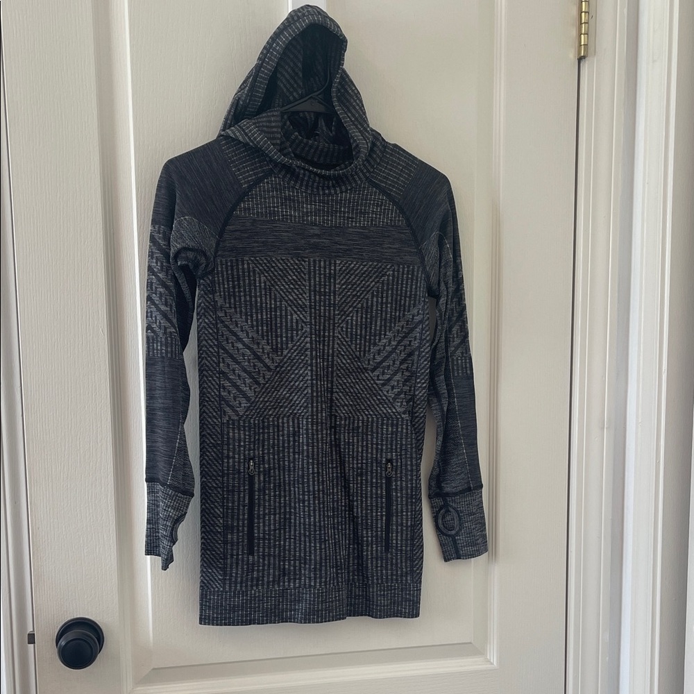 Lululemon hoodie Long Sleeve